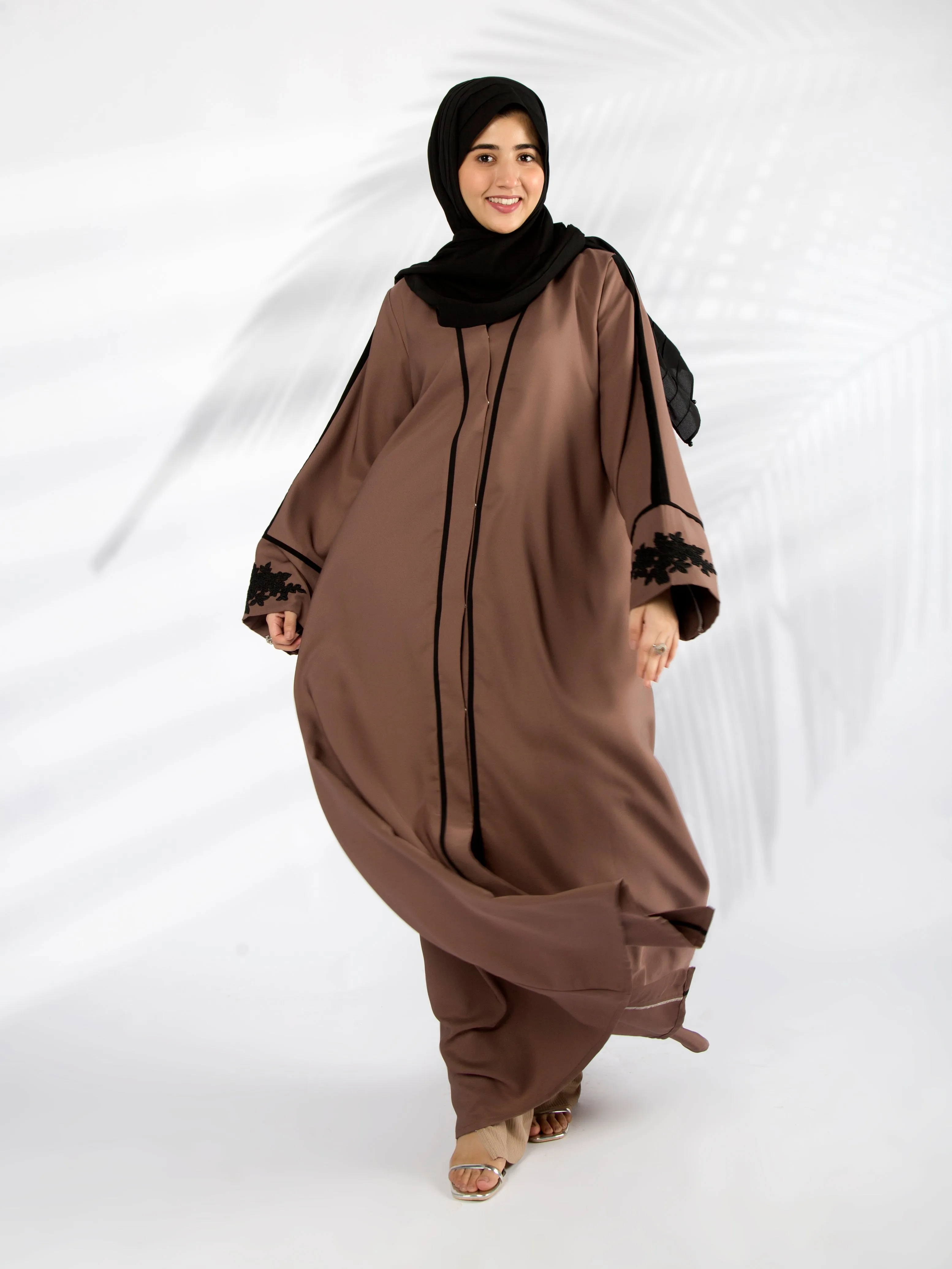 Alara Motif Abaya (Dusty Rose Brown)