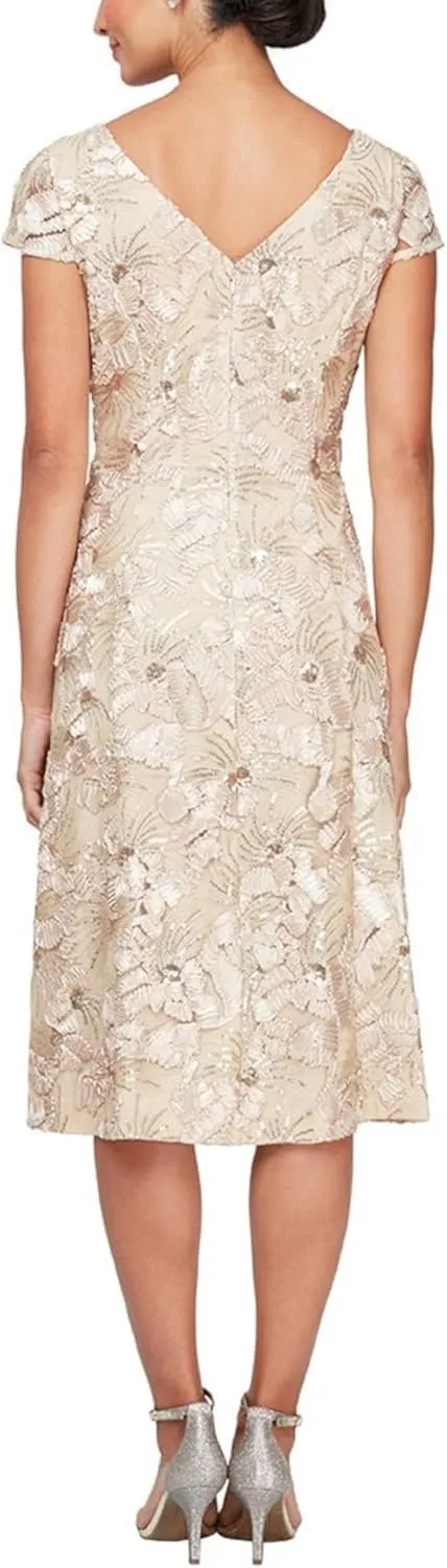 Alex Evenings Women's Short Embroidered Cocktail Dress, Wedding Guest (Petite and Regular Sizes)