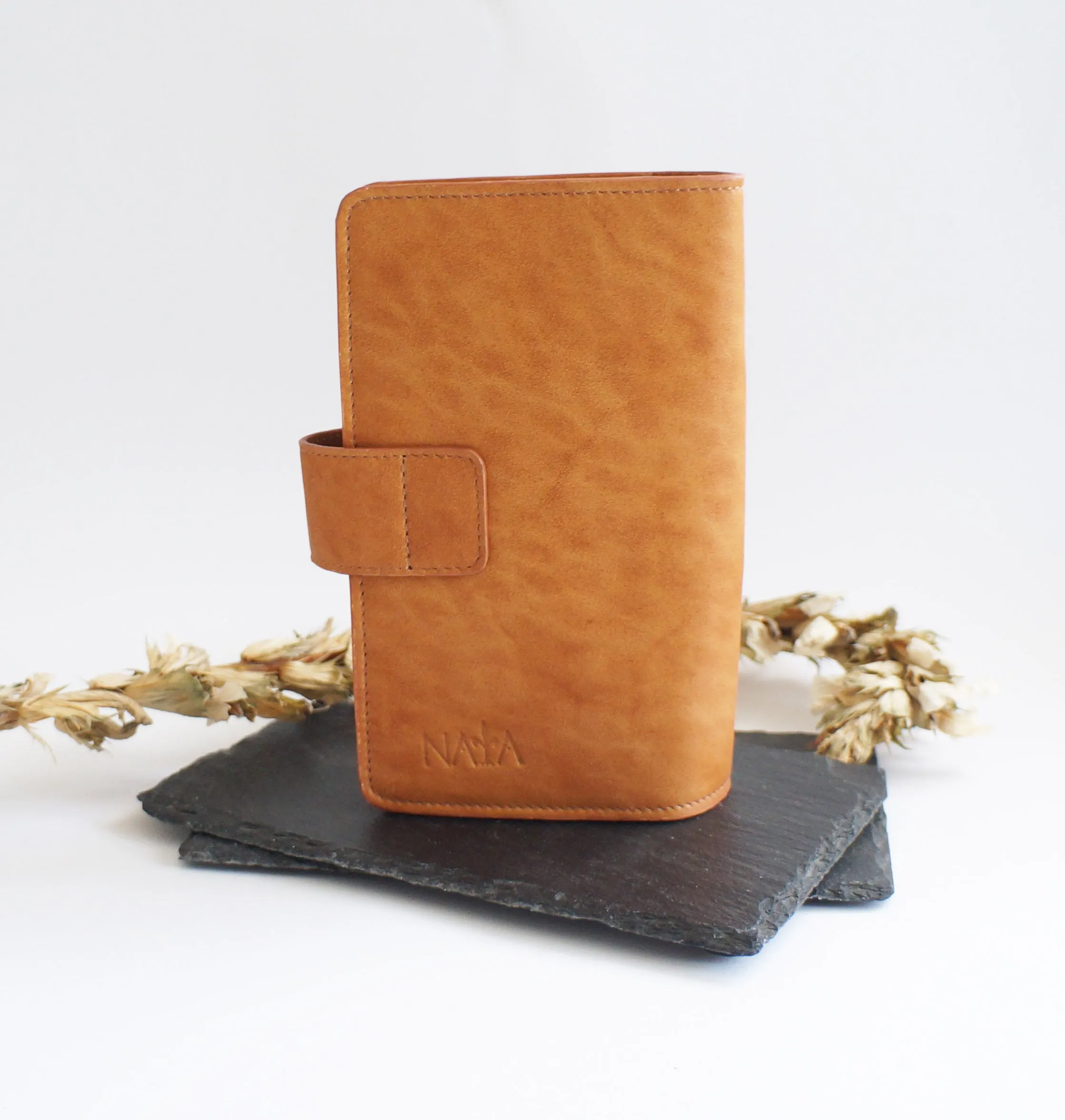 B6 Slim Cover