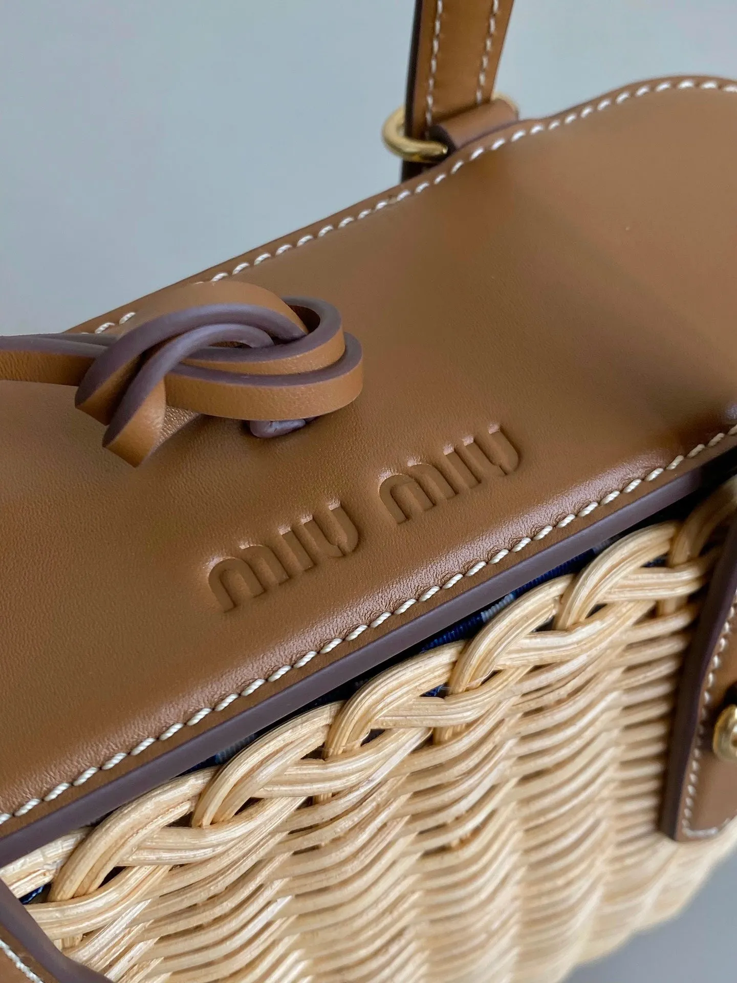 BASKET 20 BAG IN BROWN BEIGE WICKER AND LEATHER