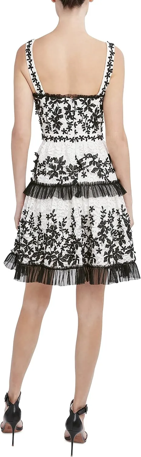 BCBGMAXAZRIA Women's Sleeveless Square Neck Embroidered Lace Short Evening Dress