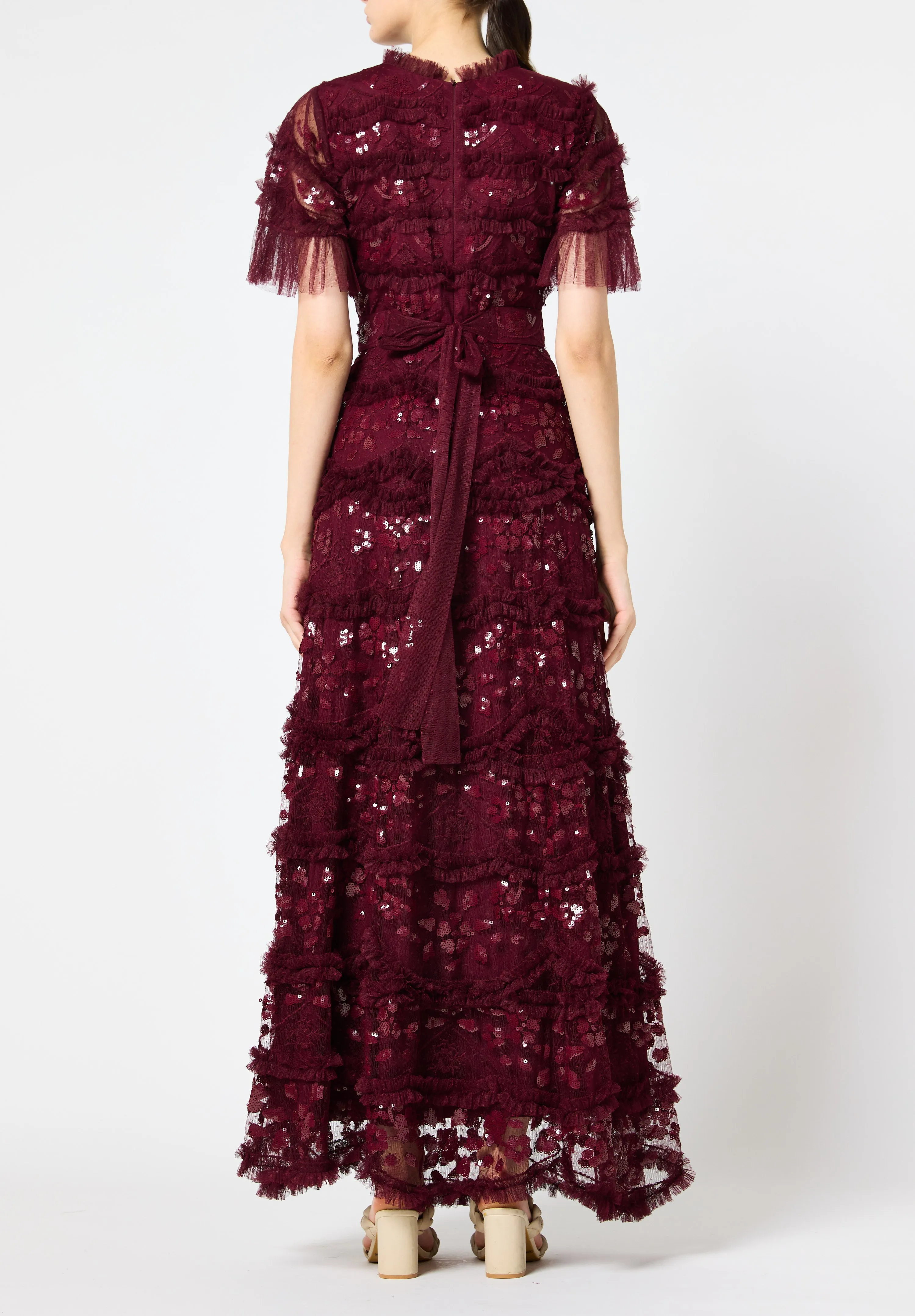 Beautiful Ruffle detailed Tulle Dress with Round Neckline And Short Sleeves