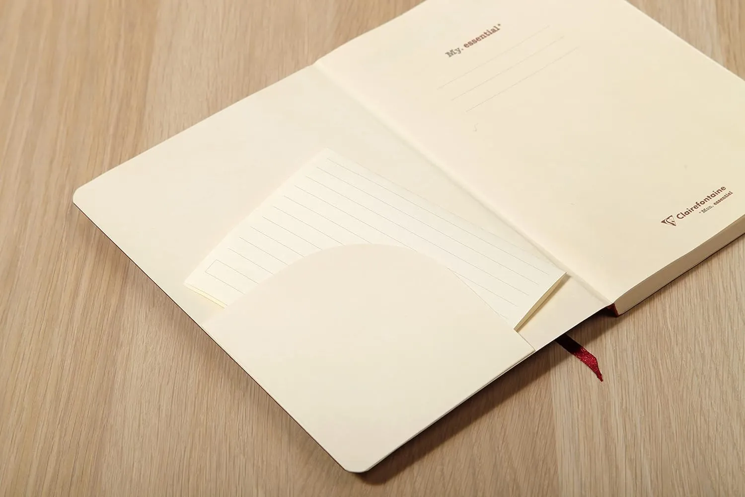 Clairefontaine 'Age Bag' Thread-Bound Notebook, A5, Lined, 192 Pages - Brown