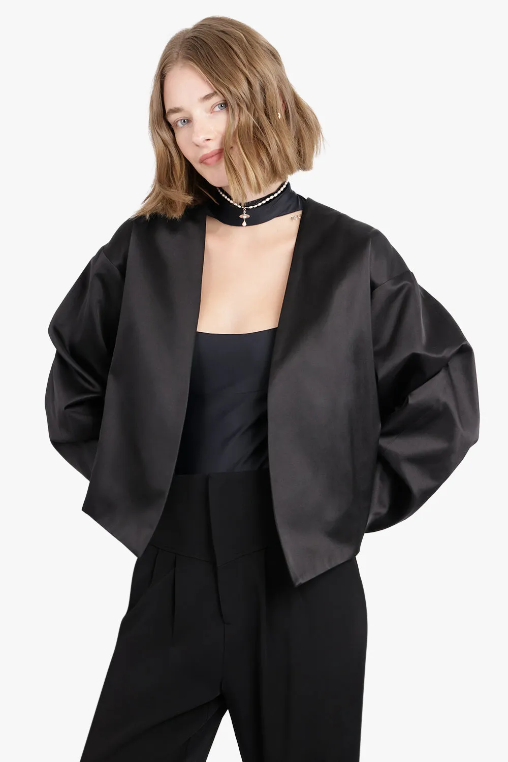 Crinkled Sleeve Jacket | Black