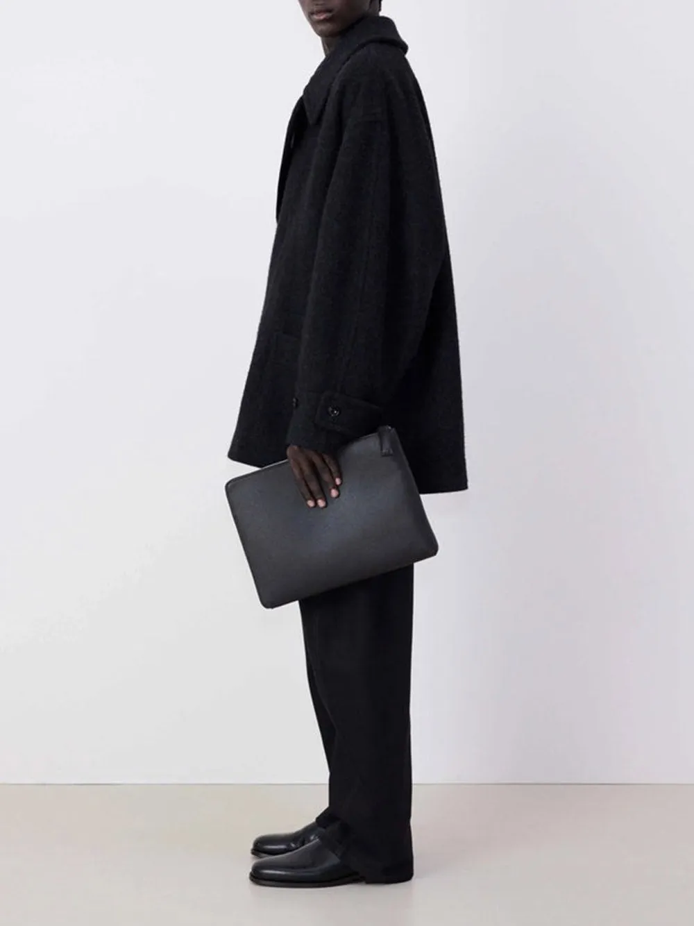 DOCUMENT HOLDER