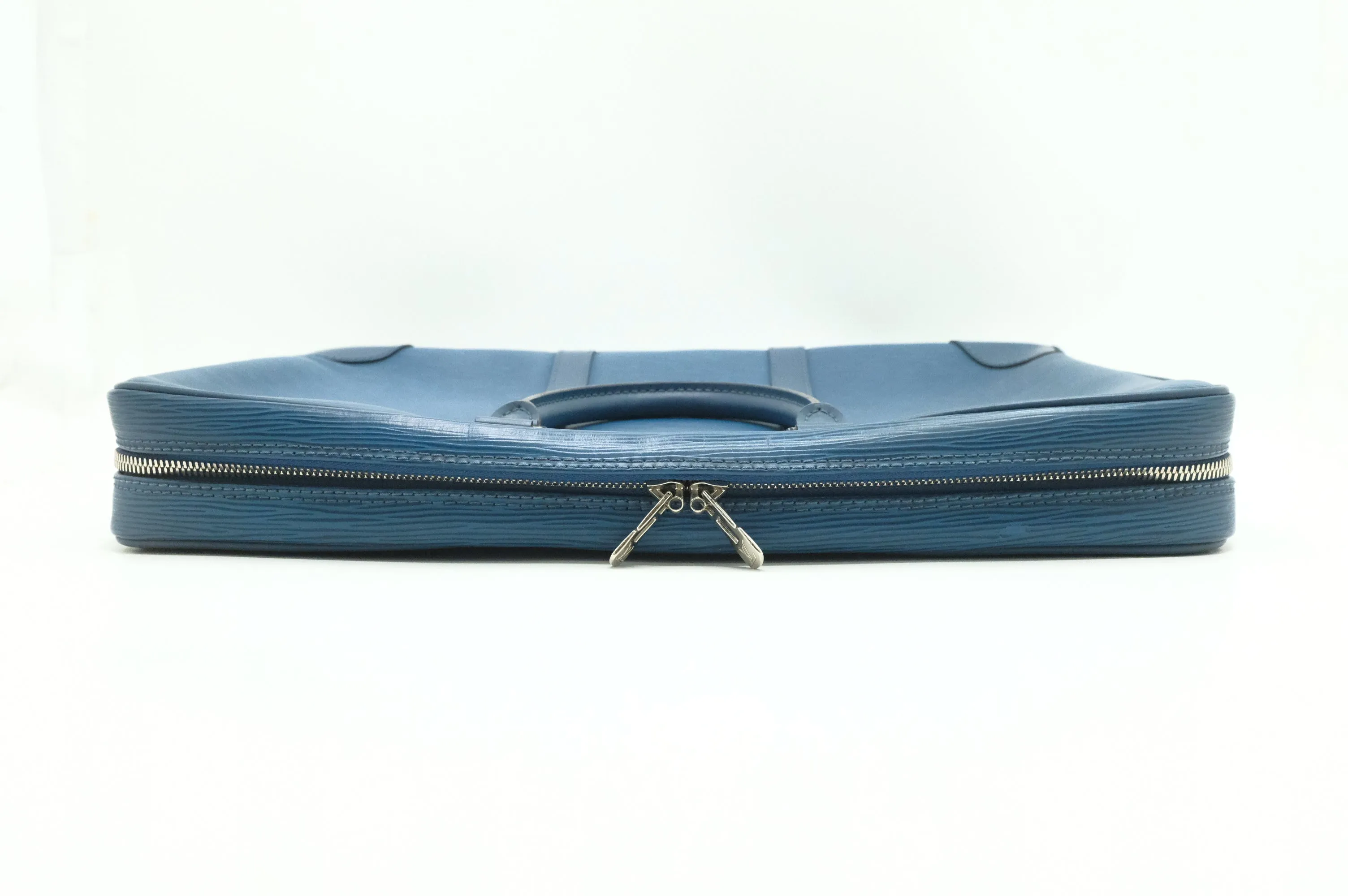 Epi Louis Document Blue Proven Poche in Vuitton Best priced Leather