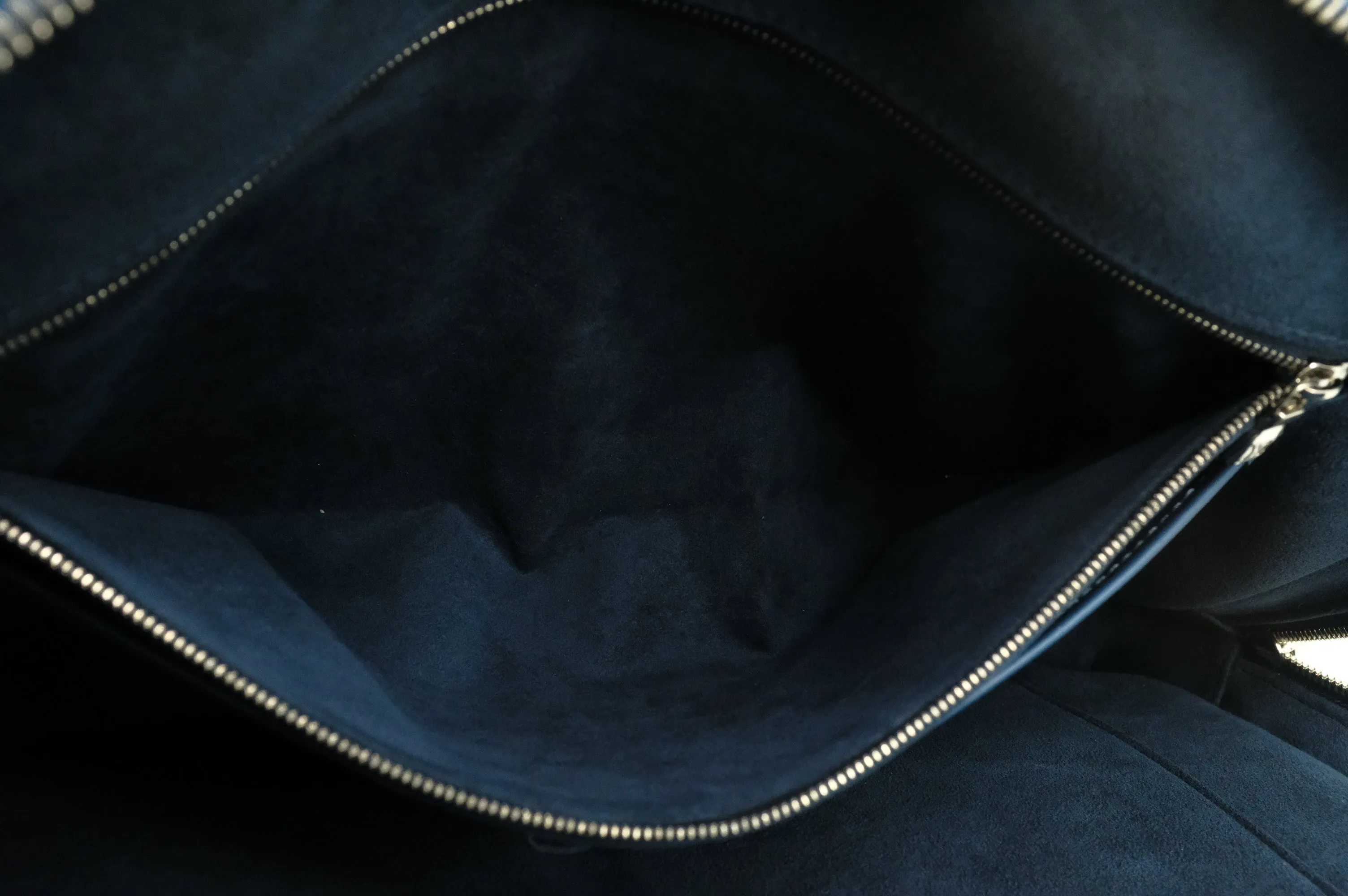 Epi Louis Document Blue Proven Poche in Vuitton Best priced Leather