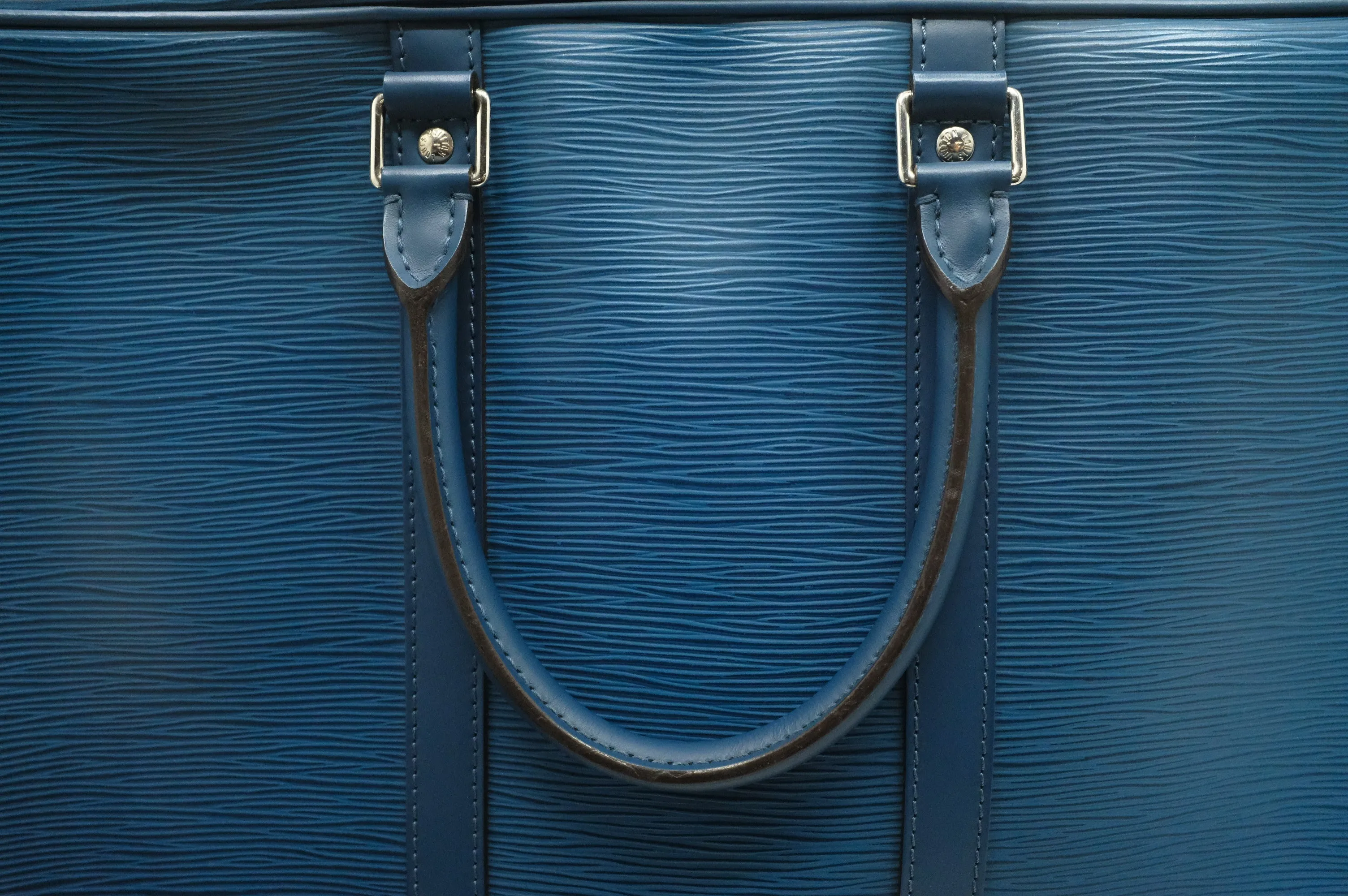 Epi Louis Document Blue Proven Poche in Vuitton Best priced Leather