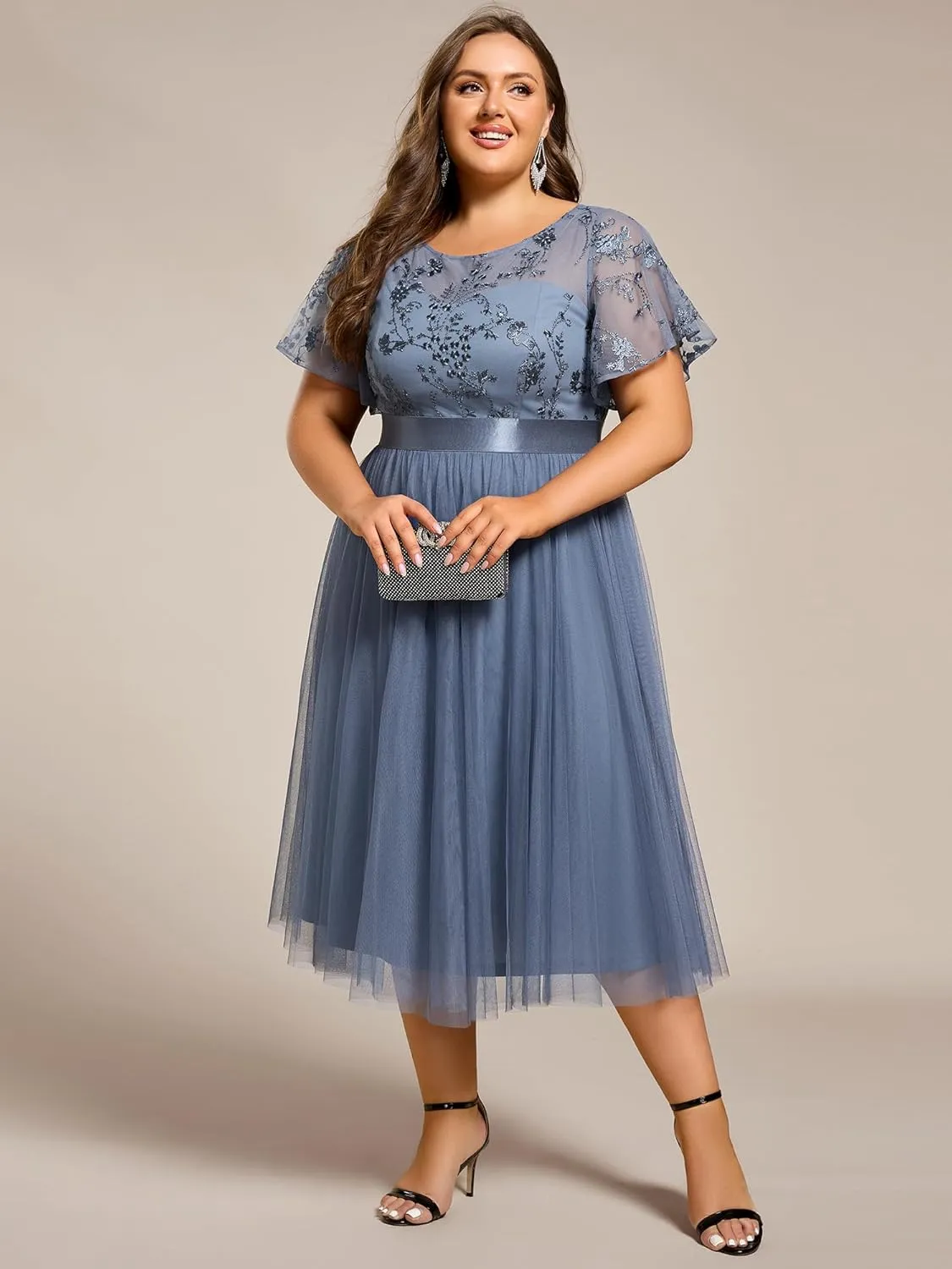 Ever-Pretty Women's Embroidered Tulle A Line Cocktail Dresses Short Sleeves Midi Plus Size Semi Formal Gowns