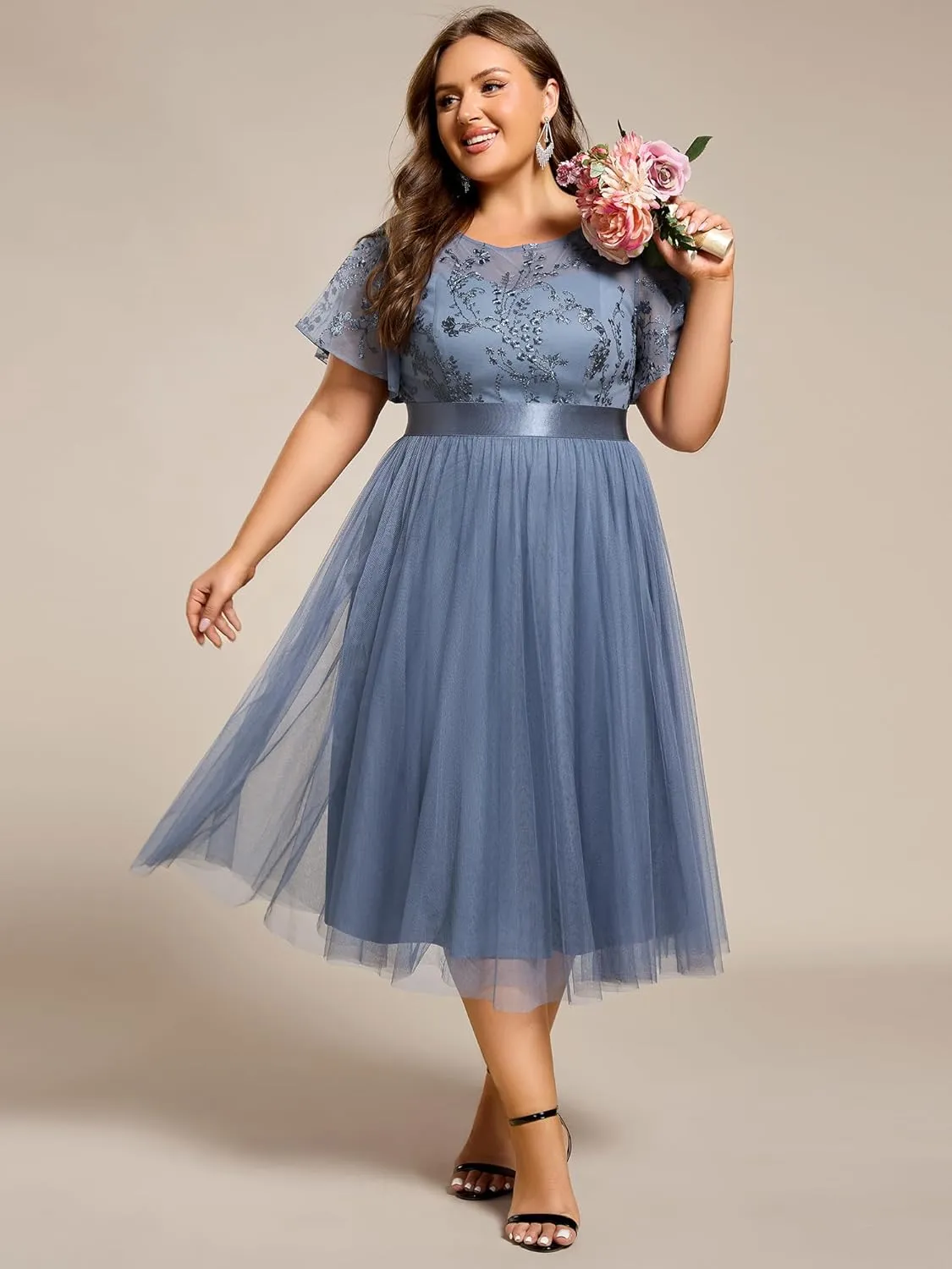 Ever-Pretty Women's Embroidered Tulle A Line Cocktail Dresses Short Sleeves Midi Plus Size Semi Formal Gowns
