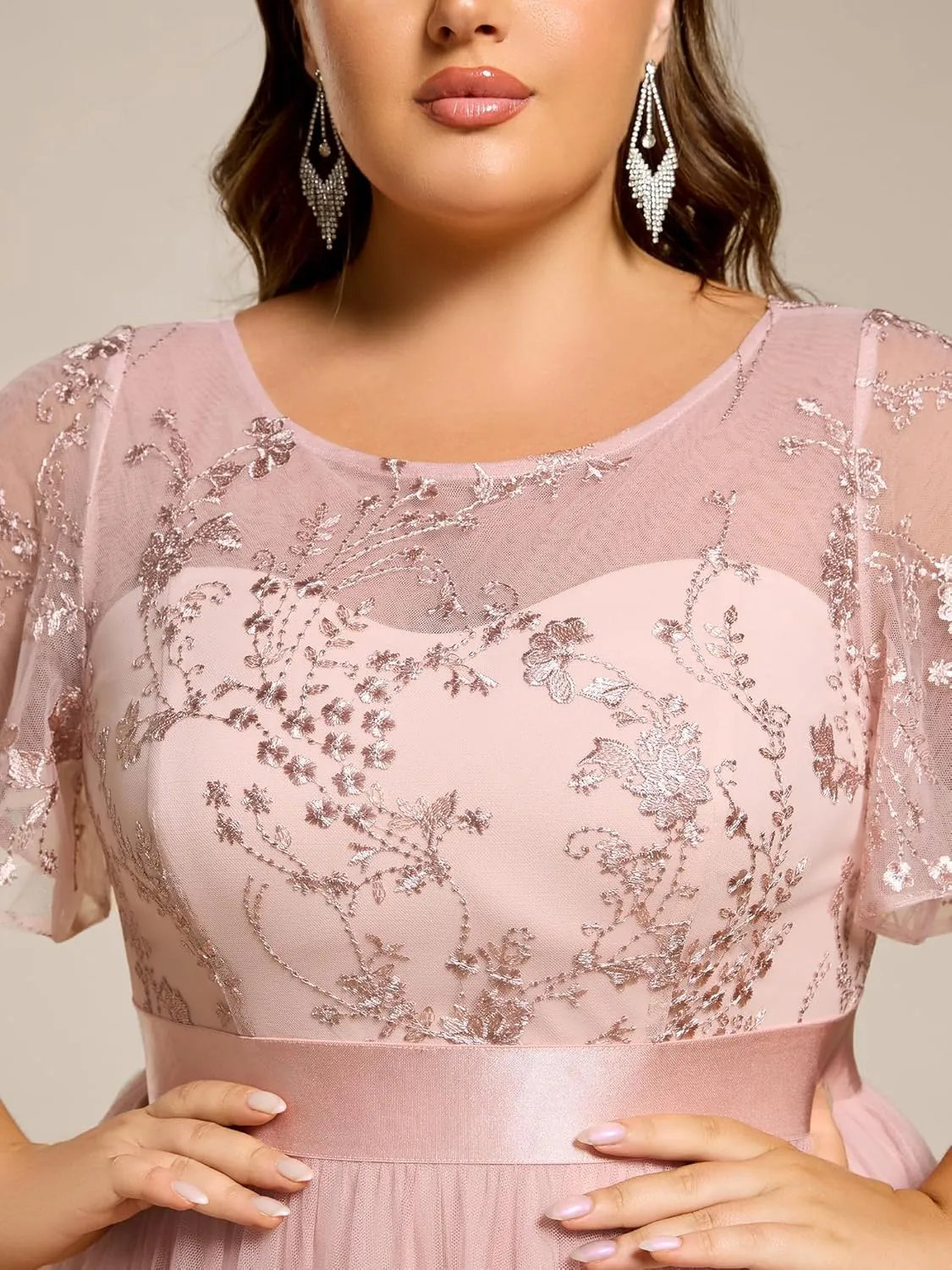 Ever-Pretty Women's Embroidered Tulle A Line Cocktail Dresses Short Sleeves Midi Plus Size Semi Formal Gowns