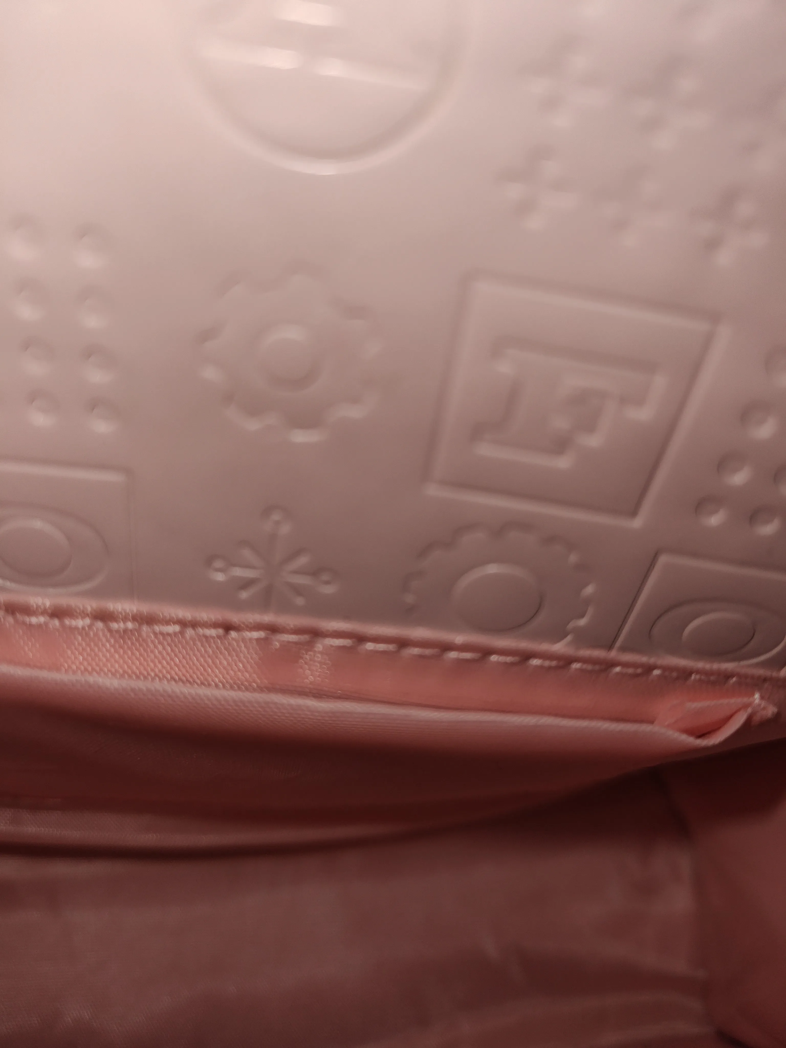 FAO Schwarz Small Pink Handbag - pre-owned