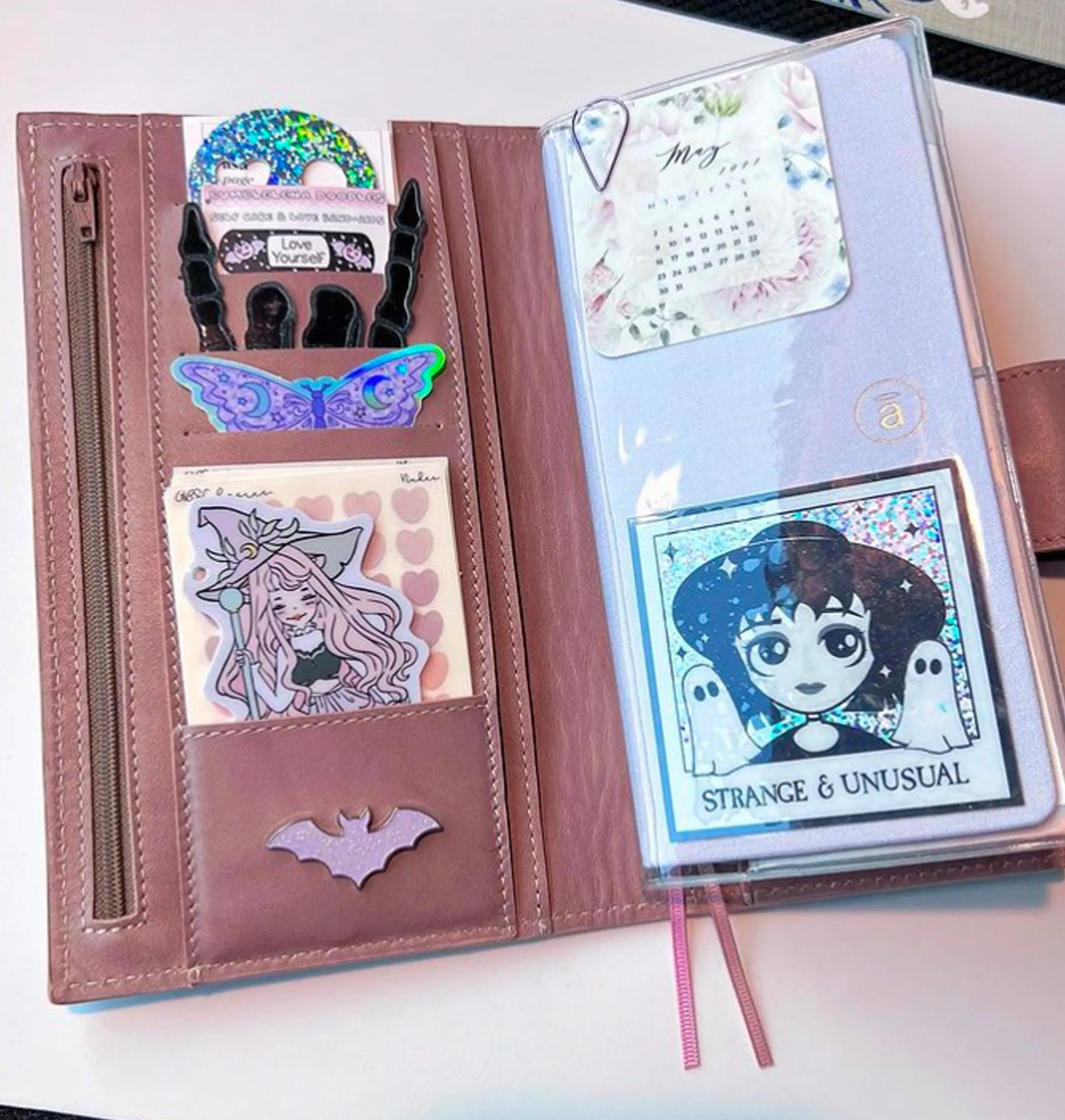 Hobo Mega Week Cover - manis.and.plans Collab
