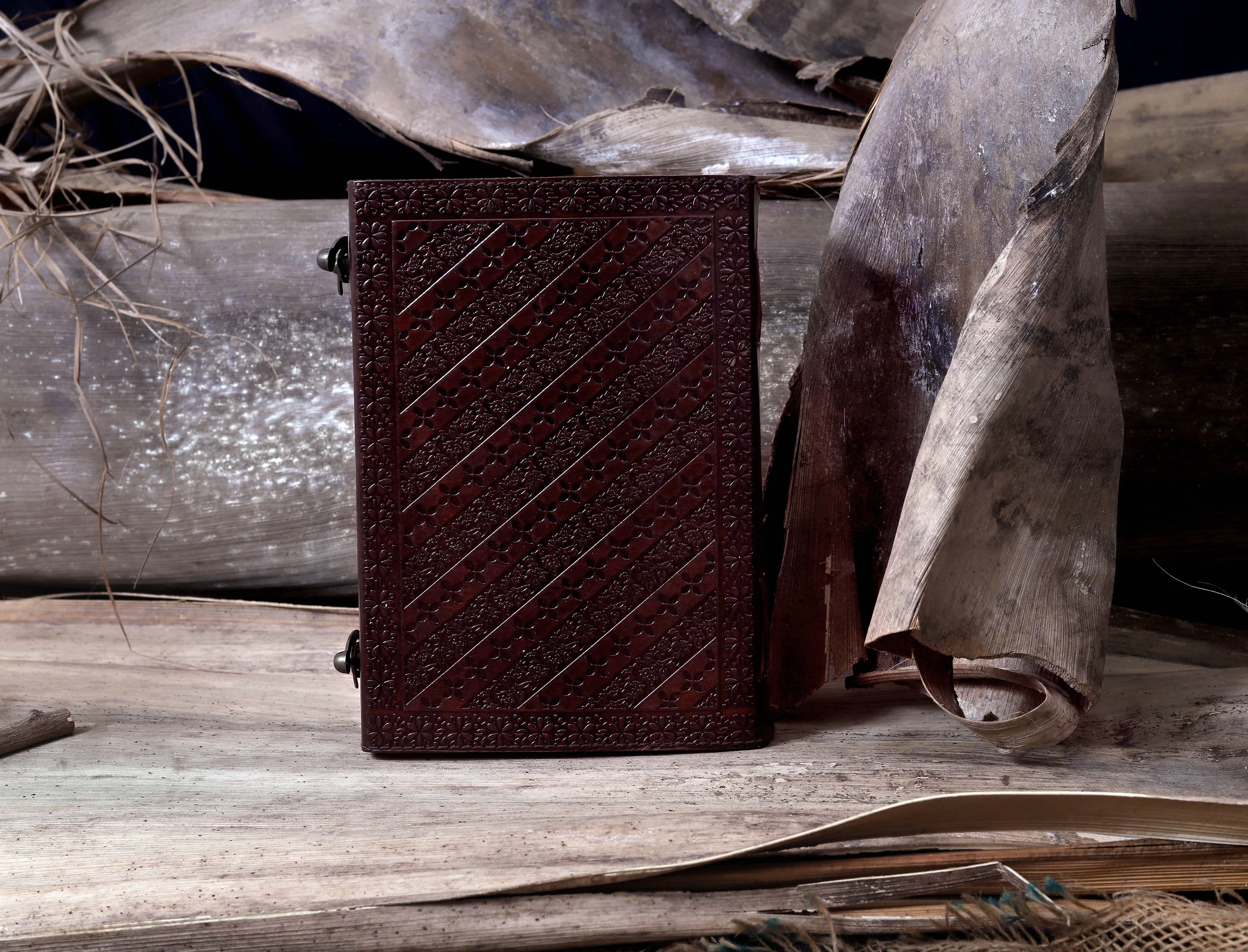 Leather Large Tree of life Journal