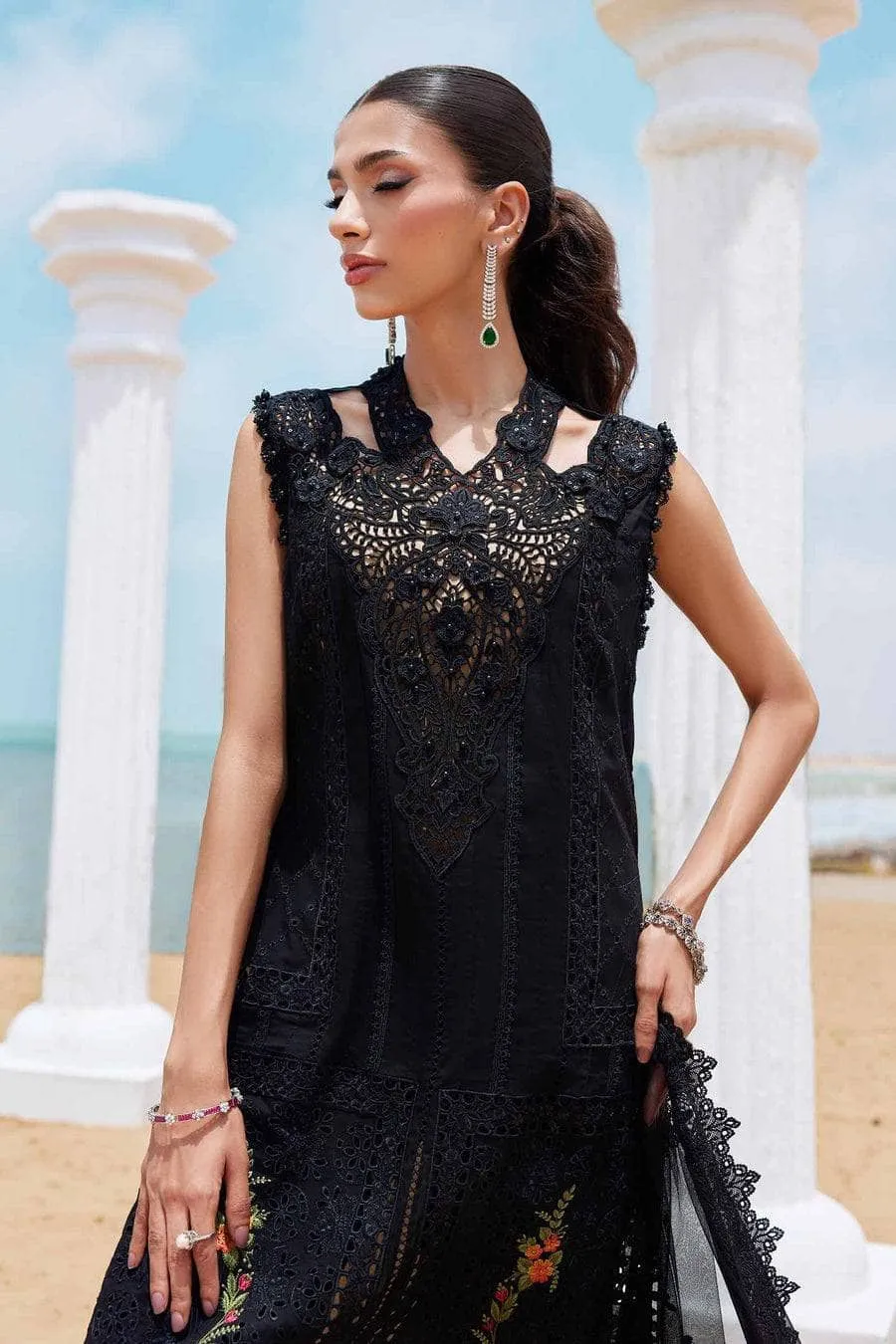 Maria B Luxury Lawn 25/Vol 2/D 1/Black