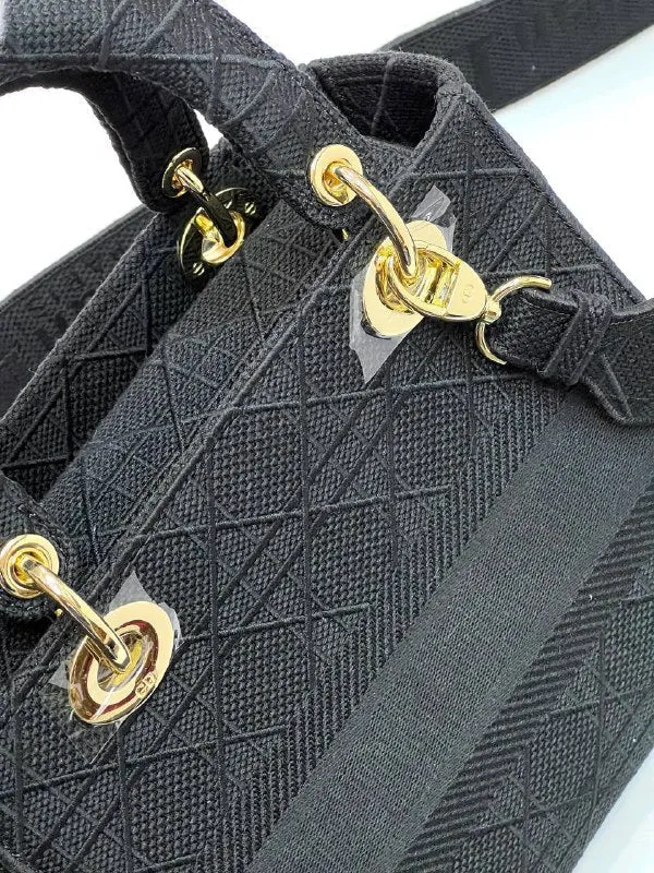MEDIUM LADY D-LITE BAG Black Cannage embroidery
