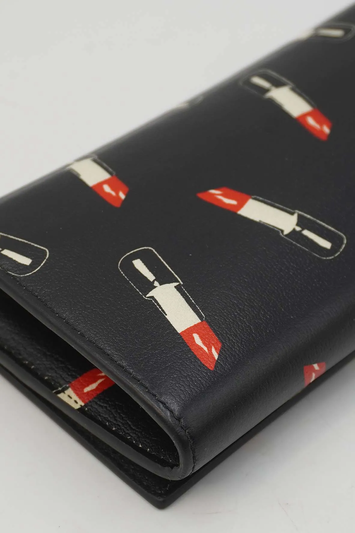 Monogramme Lipstick Print Portefeuille Fam Wallet Black