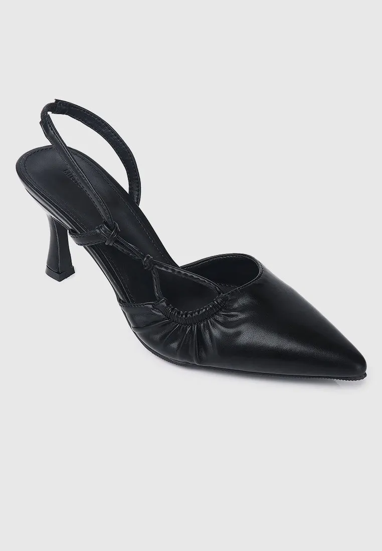 Ondine Pointed Toe Pumps (Black)