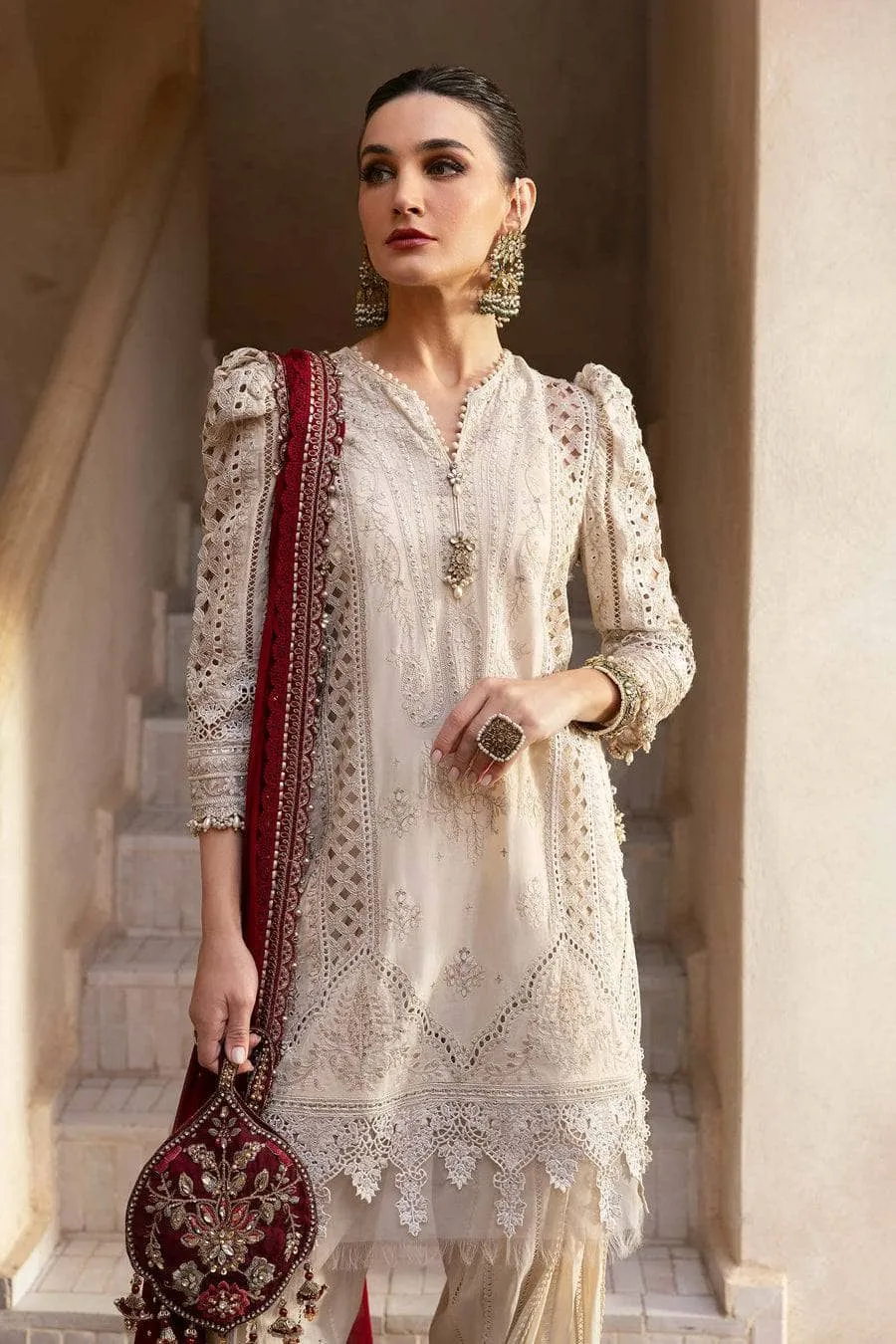 Restocked/Maria B Luxury Lawn 25/11B/Beige