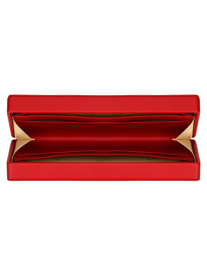 Revel Clutch