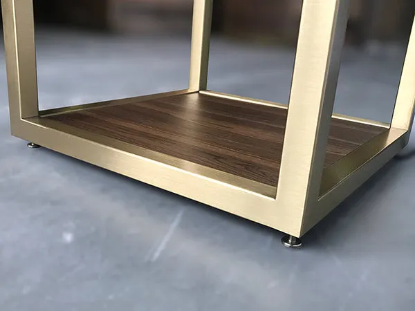 S02 Metal Tower Display case