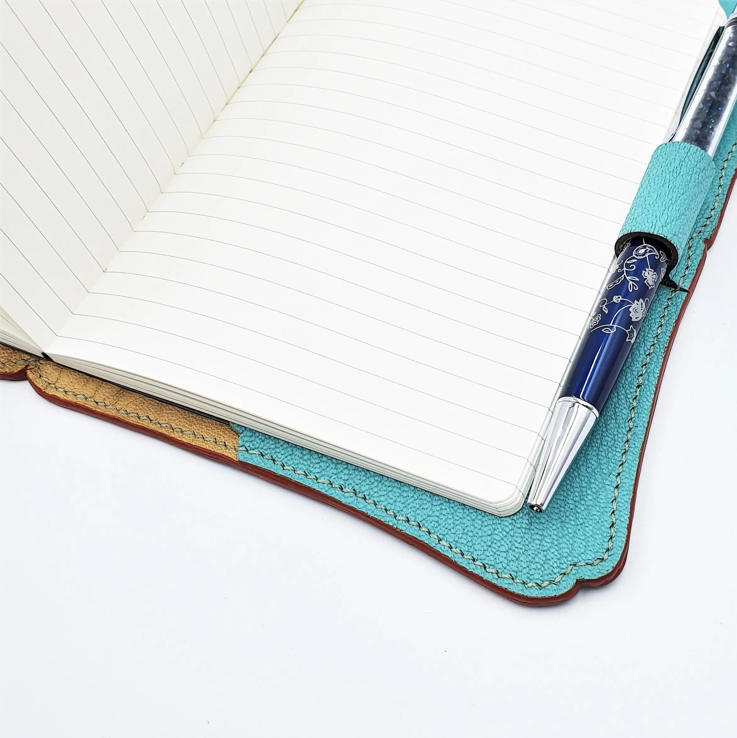 Studio Arkademie CELADON LQ A6 Portrait Notebook Sleeve, Turquoise