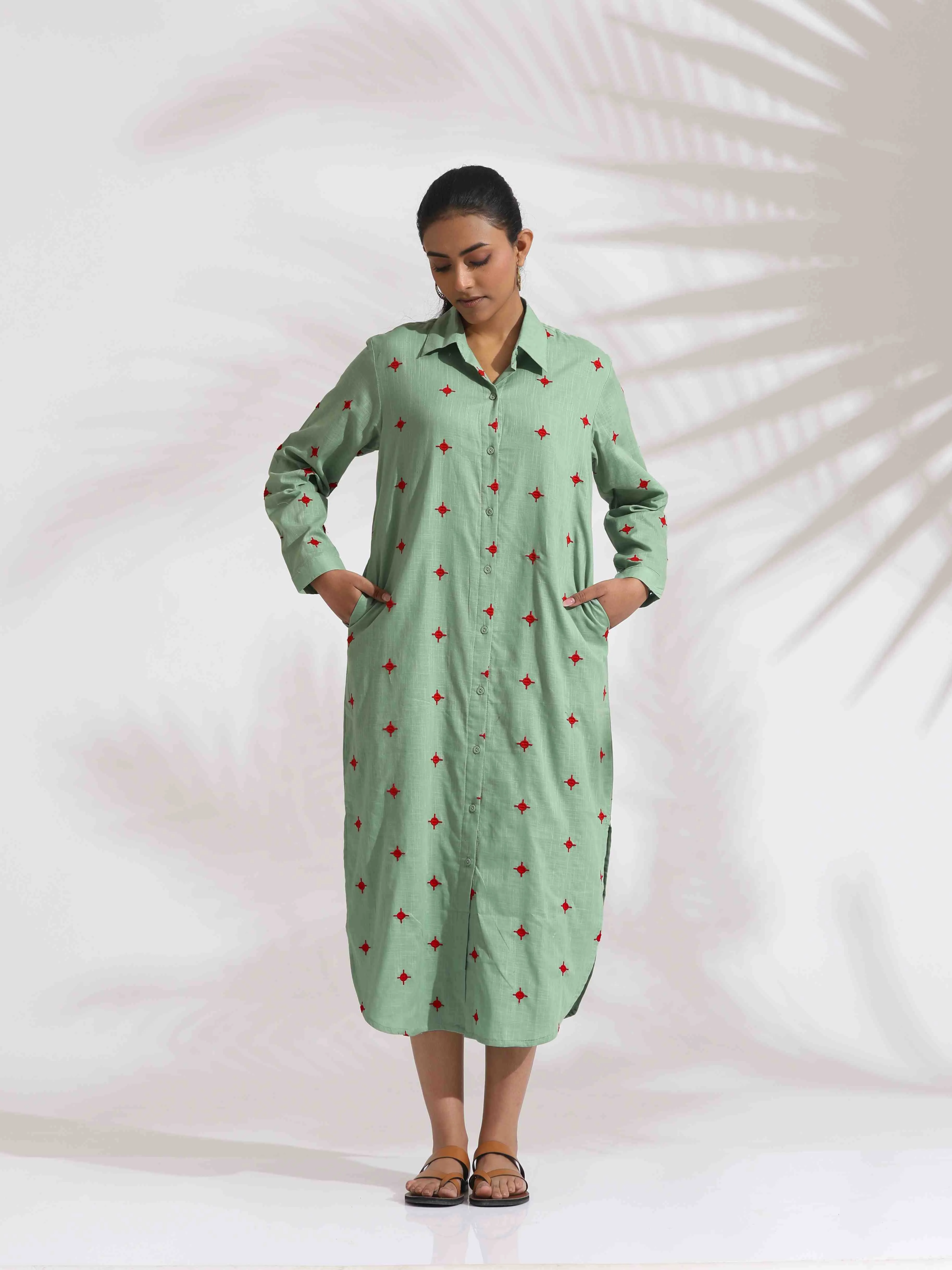 trueBrowns Green Cotton Embroidered Shirt Dress