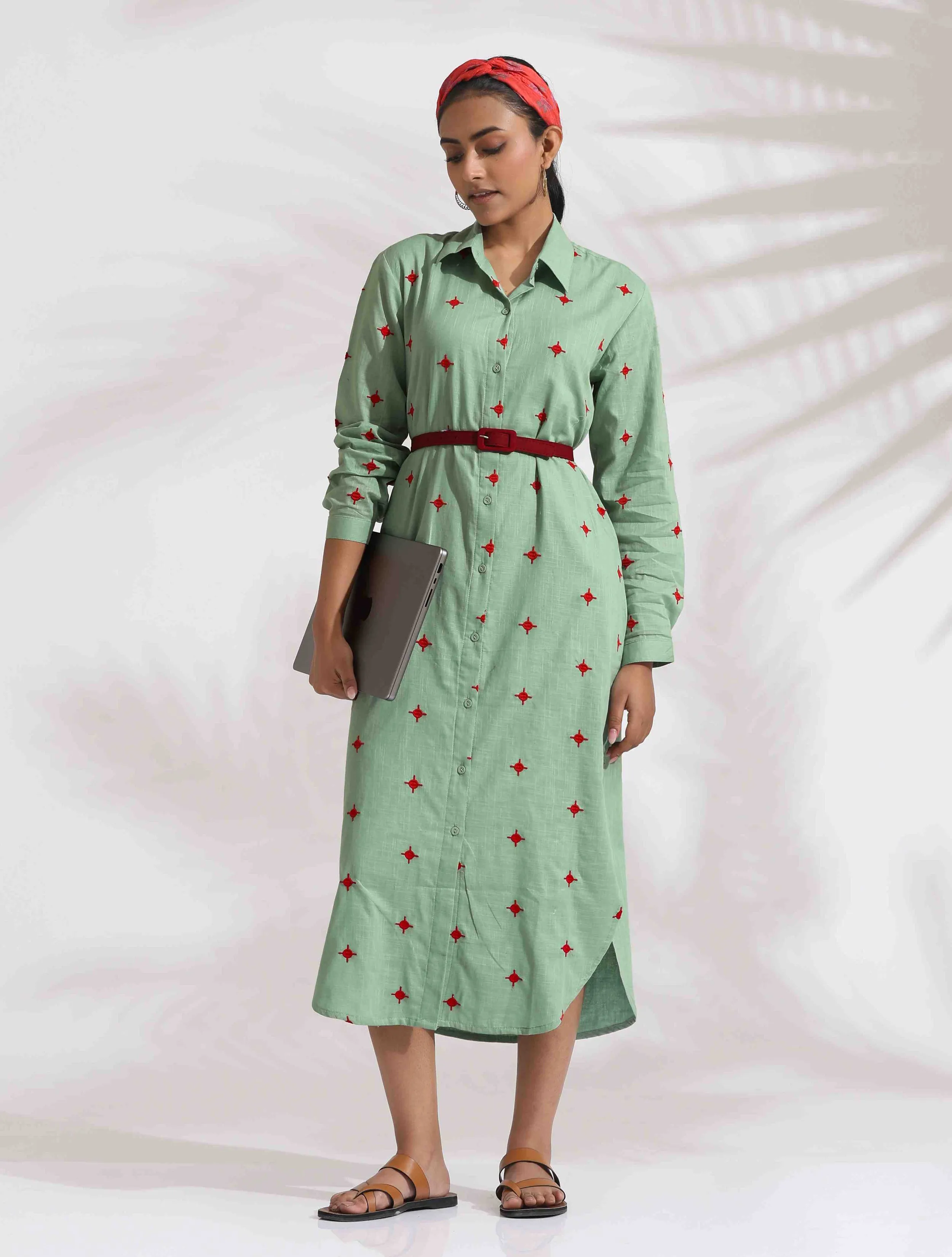 trueBrowns Green Cotton Embroidered Shirt Dress