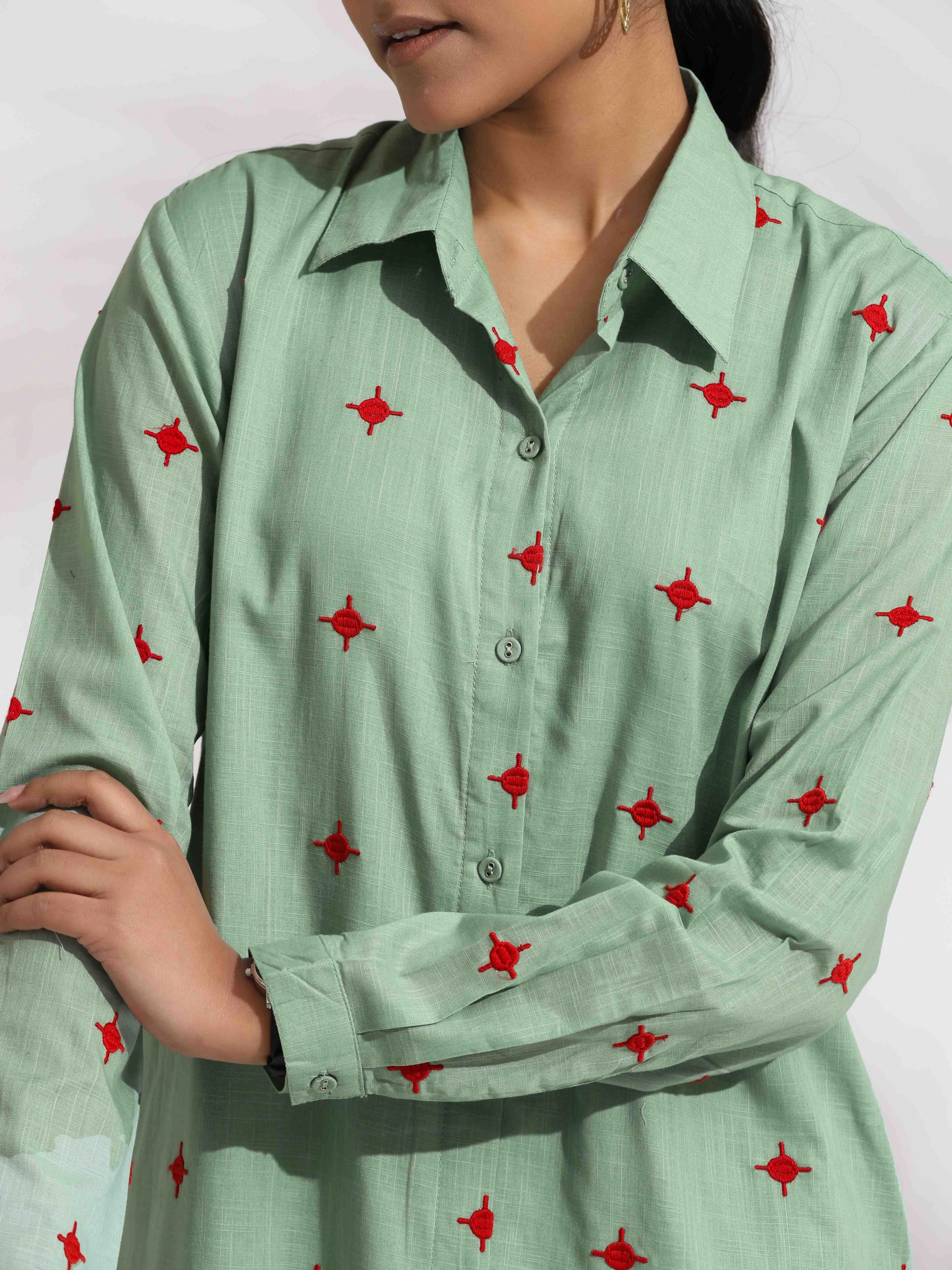 trueBrowns Green Cotton Embroidered Shirt Dress