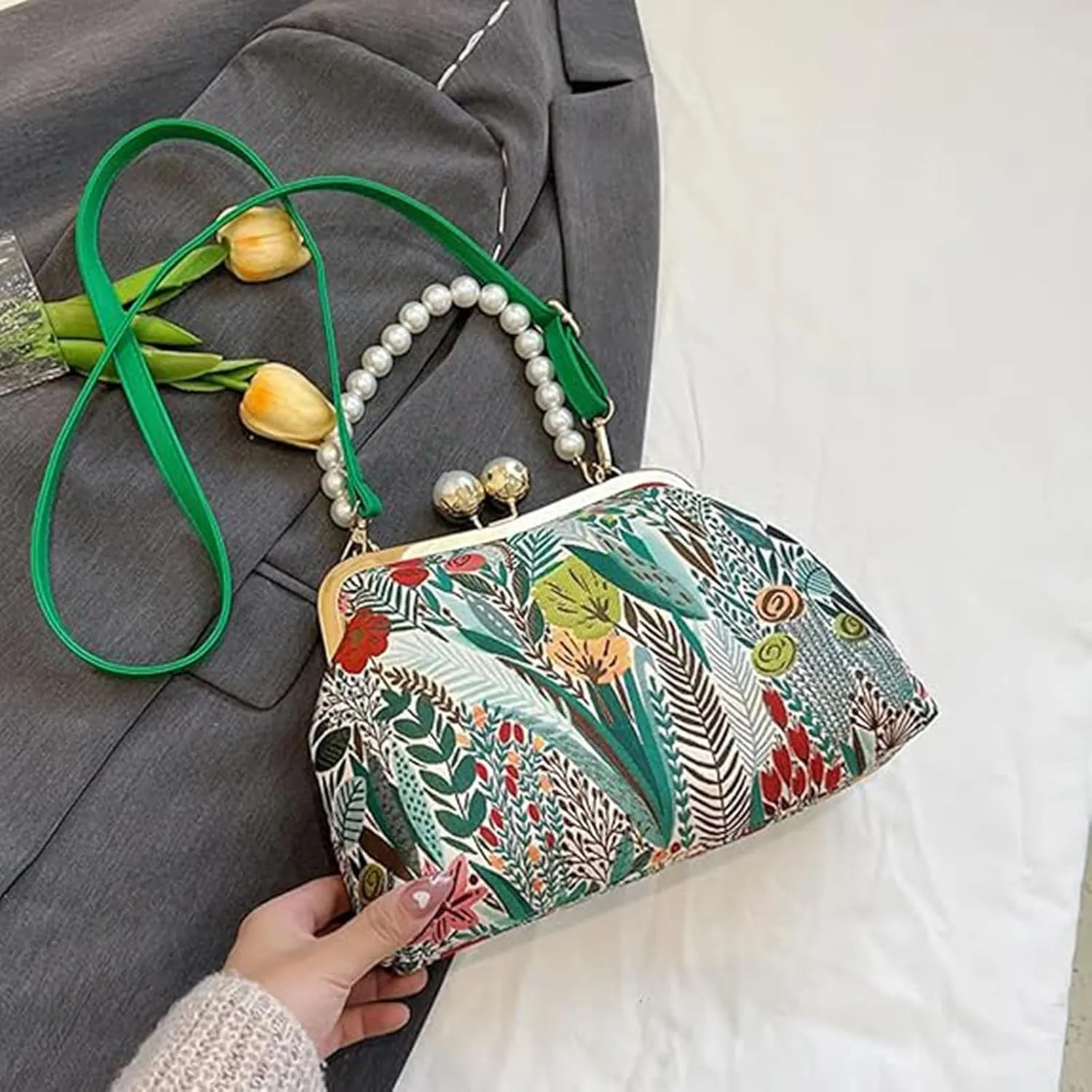Vintage Embroidered Flower Handbag, Pearl Crossbody Bag With Kiss Lock, Flower Embroidery Rustic Shoulder Bag for Women