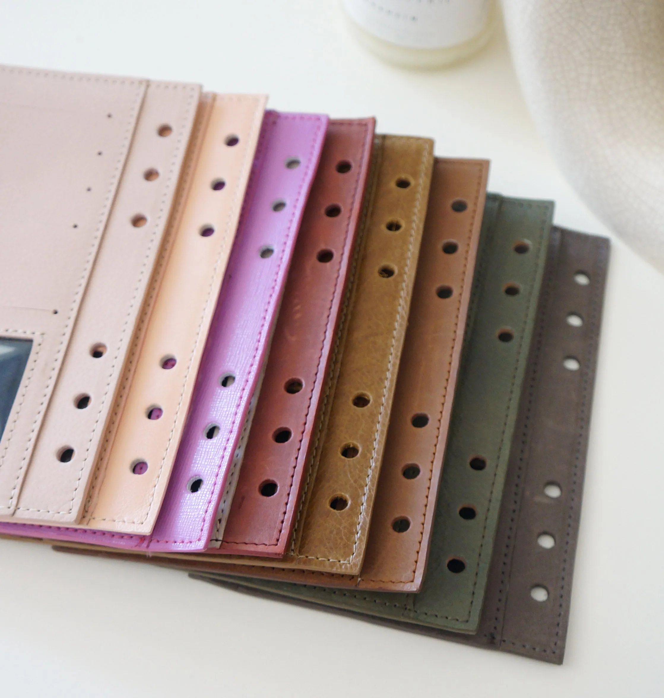 Wallet leather Fly leaf