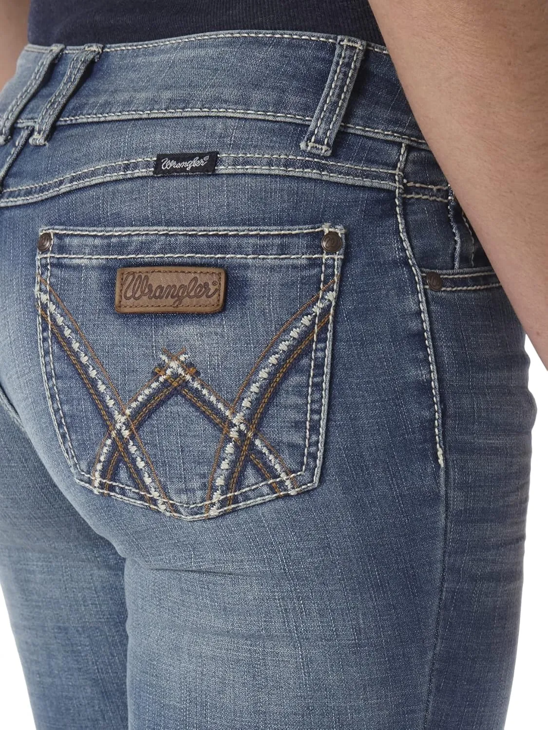 Wrangler Women's Retro Mae Rise Stretch Boot Cut Jeans