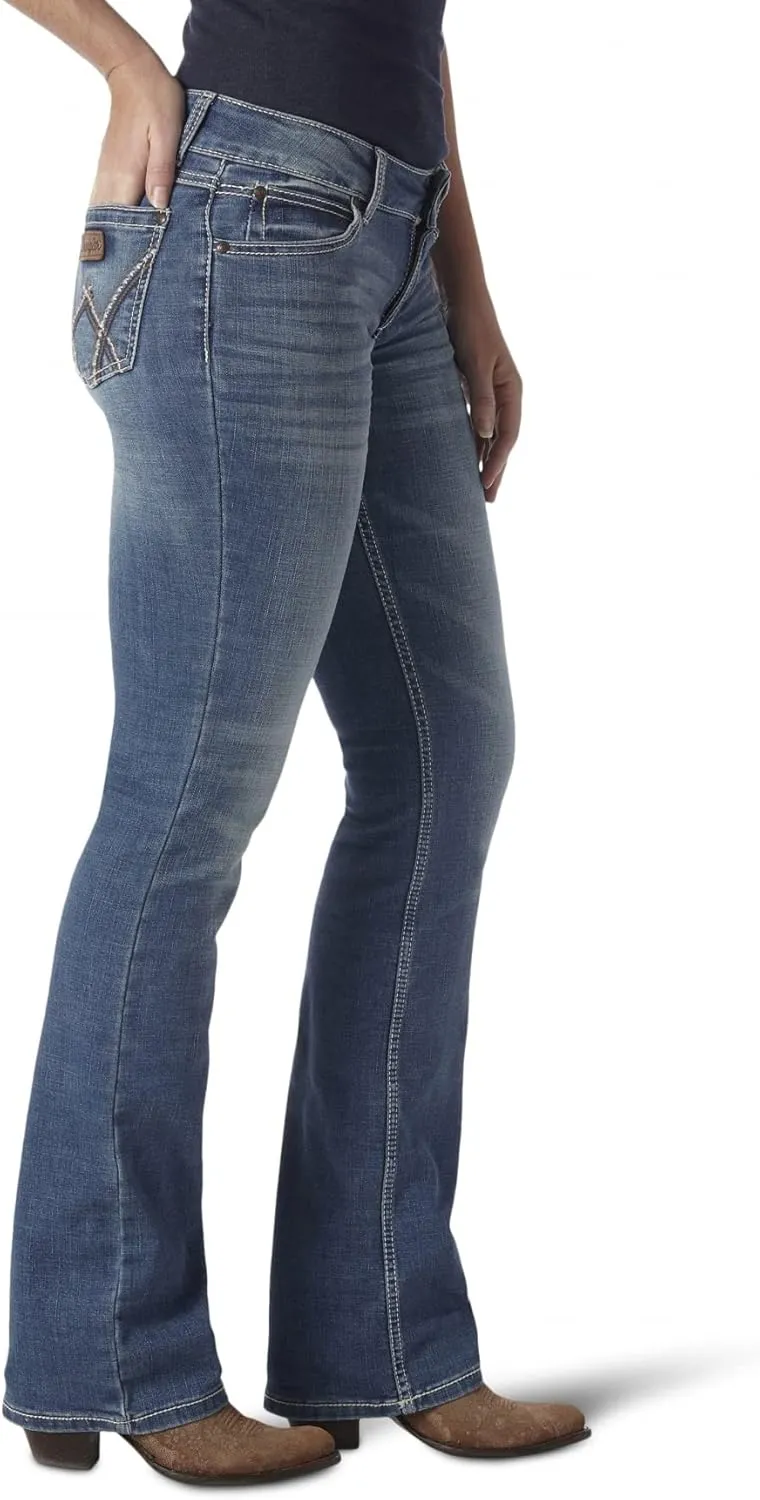 Wrangler Women's Retro Mae Rise Stretch Boot Cut Jeans