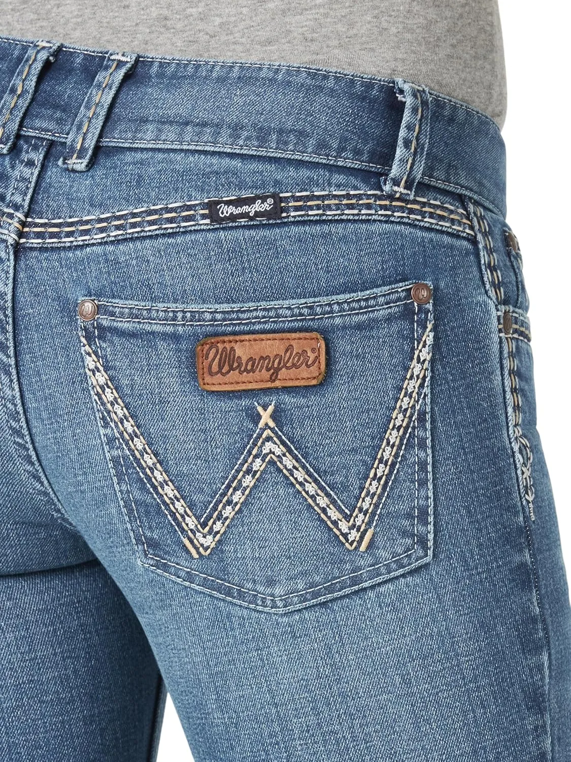 Wrangler Women's Retro Sadie Low Rise Bootcut Jeans